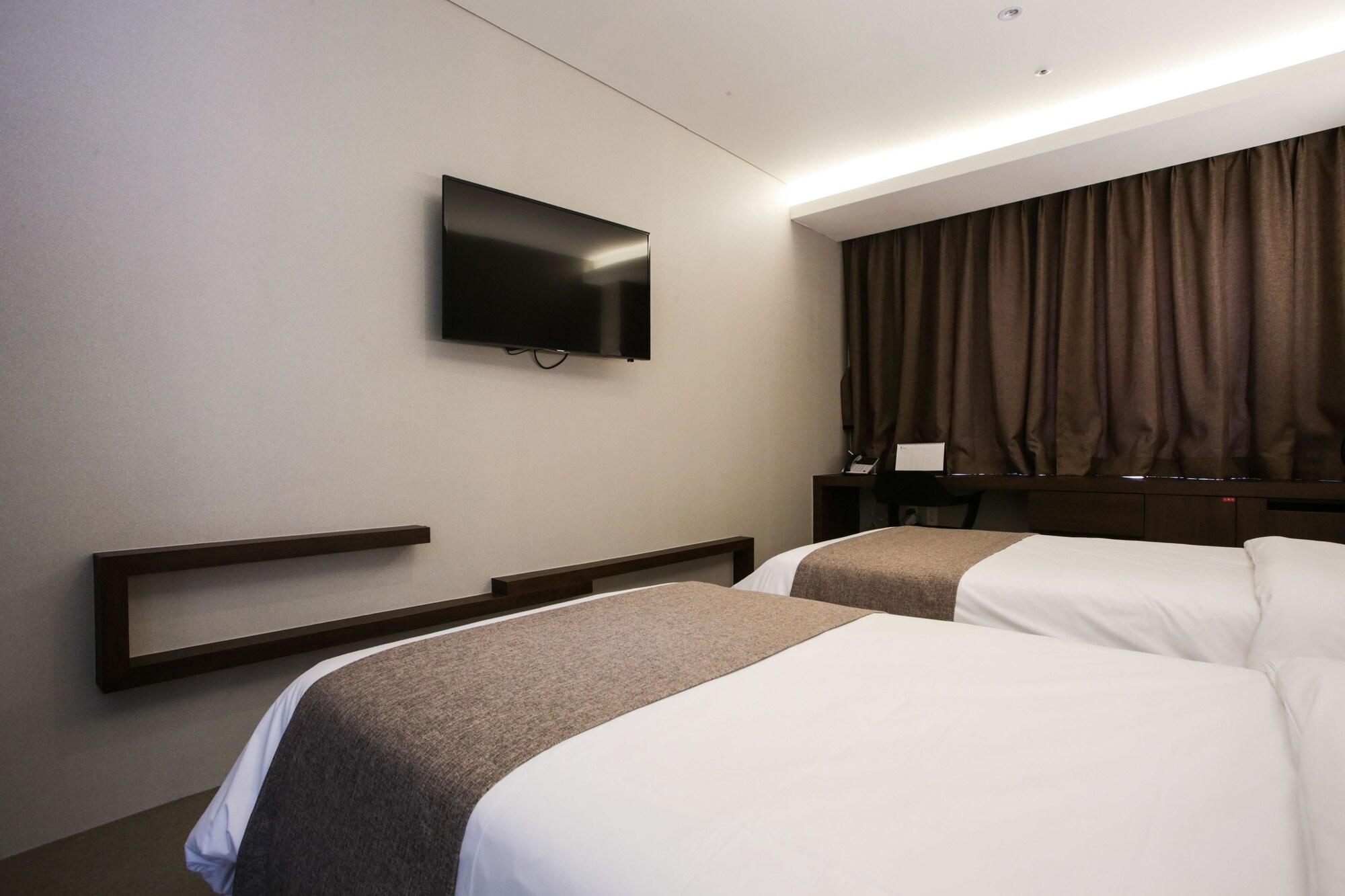 M Stay Hotel Gyeonggi Giheung Yongin Exterior foto