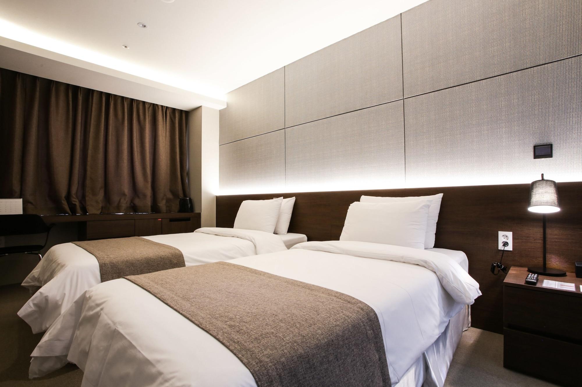 M Stay Hotel Gyeonggi Giheung Yongin Exterior foto